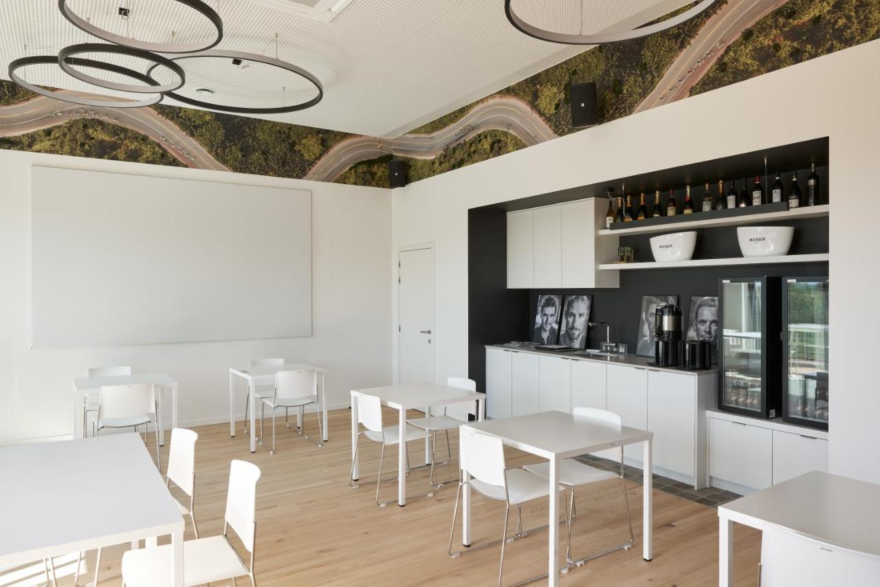 Cafe Coureur Borgloon Hotell Eksteriør bilde