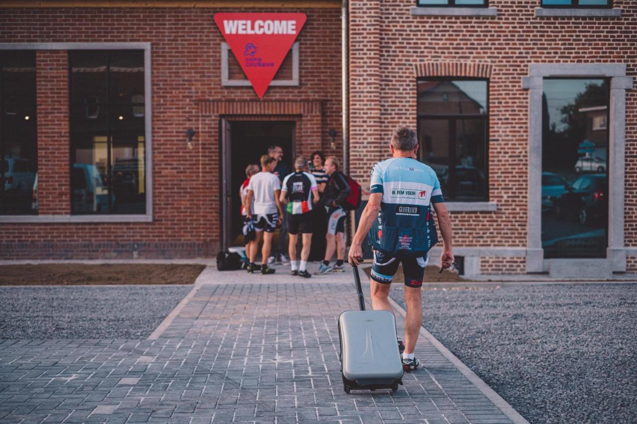Cafe Coureur Borgloon Hotell Eksteriør bilde